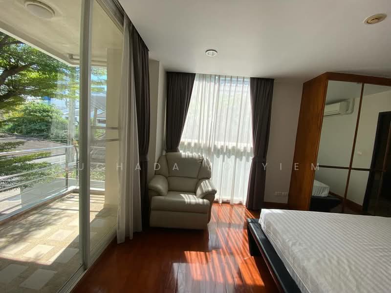 The Peak Sukhumvit 15, Bangkok, Soi Sukhumvit 15, Khlongtoei Nua, Watthana, Bangkok, 2 Bedrooms, 100 sqm, Condo For Sale, by Suchada Yodyiem, 500268454 - DDproperty.com