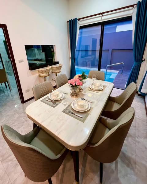 3-BR House, Chon Buri (Pattaya), Nong Pla Lai, Bang Lamung (Pattaya), Chon Buri (Pattaya), 3 Bedrooms, 268 sqm, Single Detached House For Sale, by Tanawan Surichai, 500268470 - DDproperty.com
