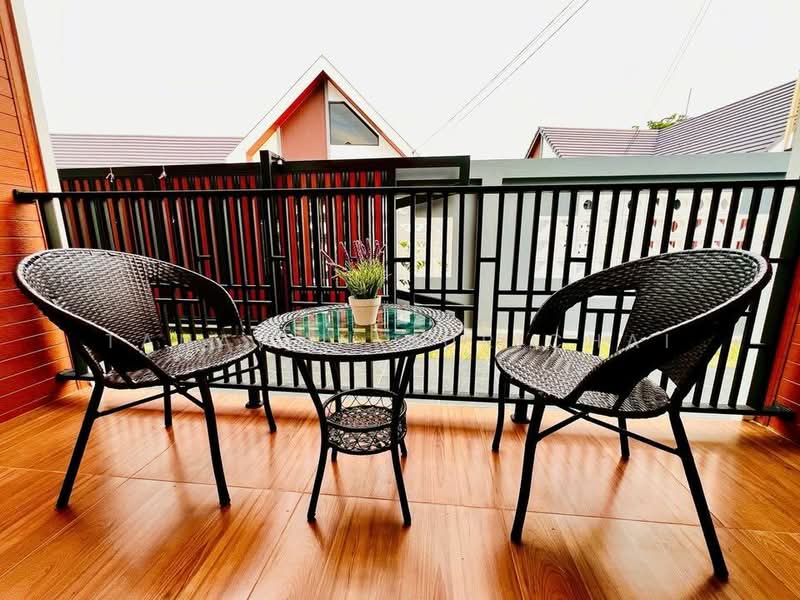 3-BR House, Chon Buri (Pattaya), Nong Pla Lai, Bang Lamung (Pattaya), Chon Buri (Pattaya), 3 Bedrooms, 268 sqm, Single Detached House For Sale, by Tanawan Surichai, 500268470 - DDproperty.com