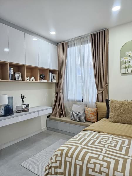 4-BR Villa, Chon Buri (Pattaya), Huai Yai, Bang Lamung (Pattaya), Chon Buri (Pattaya), 4 Bedrooms, 462 sqm, Villa For Sale, by Tanawan Surichai, 500268502 - DDproperty.com