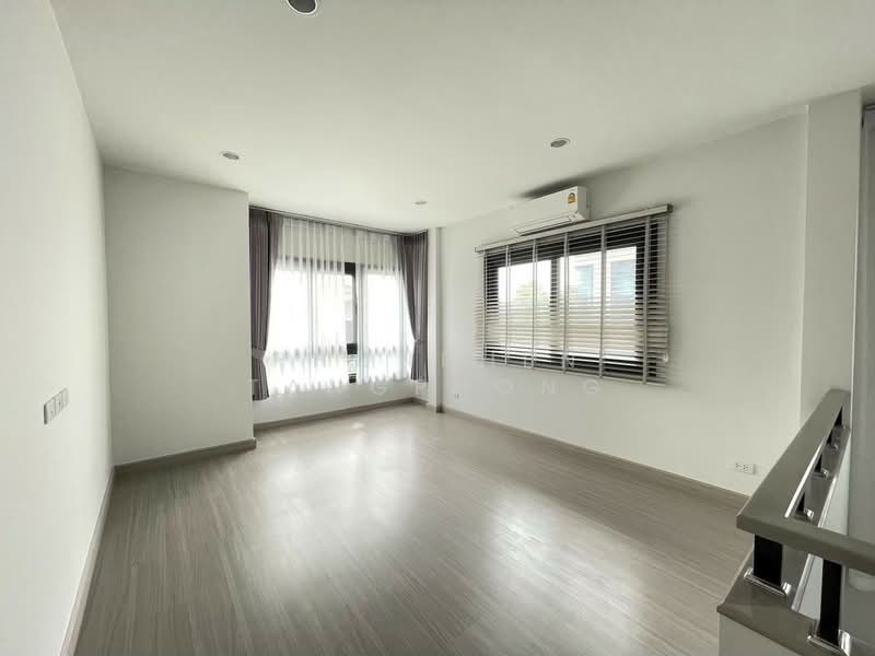 undefined, Chon Buri (Pattaya), Nong Pru, Bang Lamung (Pattaya), Chon Buri (Pattaya), 4 Bedrooms, 250 sqm, Single Detached House For Rent, by Phonphen Tangphong, 500268507 - DDproperty.com