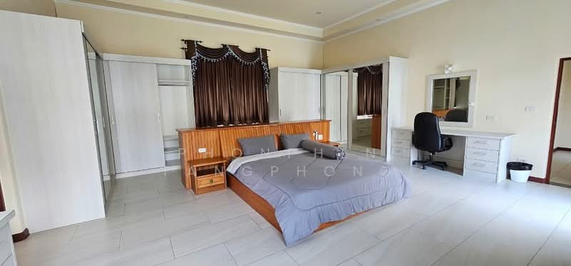 Santa Maria, Chon Buri (Pattaya), Tambon Pong, Poong, Bang Lamung (Pattaya), Chon Buri (Pattaya), 5 Bedrooms, 550 sqm, Villa For Rent, by Phonphen Tangphong, 500268516 - DDproperty.com