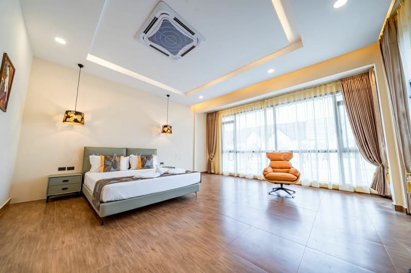 7-BR House, Chon Buri (Pattaya), Nong Pru, Bang Lamung (Pattaya), Chon Buri (Pattaya), 7 Bedrooms, 320 sqm, Single Detached House For Sale, by Tanawan Surichai, 500268534 - DDproperty.com
