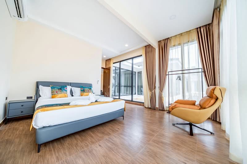 7-BR House, Chon Buri (Pattaya), Nong Pru, Bang Lamung (Pattaya), Chon Buri (Pattaya), 7 Bedrooms, 320 sqm, Single Detached House For Sale, by Tanawan Surichai, 500268534 - DDproperty.com