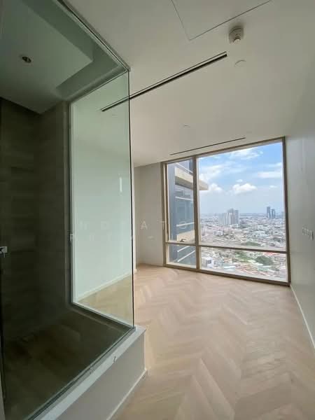 Four Seasons Private Residences : โฟร์ ซีซั่นส์ ไพรเวท เรสสิเด้นซ์, กรุงเทพ, 300 ถนนเจริญกรุง, ยานนาวา, สาทร, กรุงเทพ, 120 ตร.ม., คอนโด ให้เช่า, โดย Nopatorn Prem-udom, 500268573 - DDproperty.com