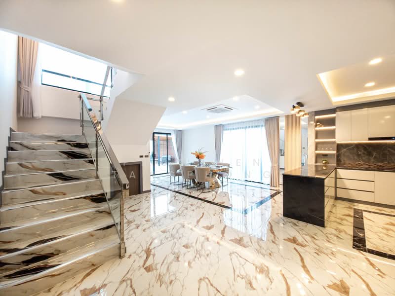 5-BR House, Chon Buri (Pattaya), Nong Pru, Bang Lamung (Pattaya), Chon Buri (Pattaya), 5 Bedrooms, 495 sqm, Single Detached House For Sale, by Phonphen Tangphong, 500268585 - DDproperty.com