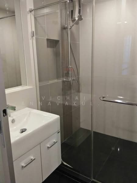 Rhythm Sathorn-Narathiwas, Bangkok, 651 Naradhiwas Rajanagarindra Road, Thung Maha Mek, Sathon, Bangkok, 2 Bedrooms, 54 sqm, Condo For Rent, by Vichai  Annavakulthorn, 500268605 - DDproperty.com