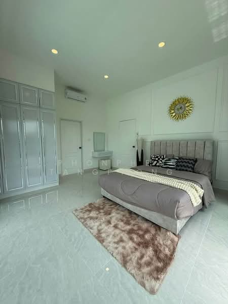 บ้าน 3-ห้องนอน, ชลบุรี, หนองปรือ, บางละมุง, ชลบุรี, 263 ตร.ม., บ้านเดี่ยว ให้เช่า, โดย Vikrant Kokar, 500268654 - DDproperty.com