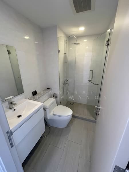 Fullerton Sukhumvit, Bangkok, Sukhumvit Road, Khlong Tan Nua, Watthana, Bangkok, 3 Bedrooms, 132 sqm, Condo For Rent, by Pawanrat Panchawanon, 500268675 - DDproperty.com