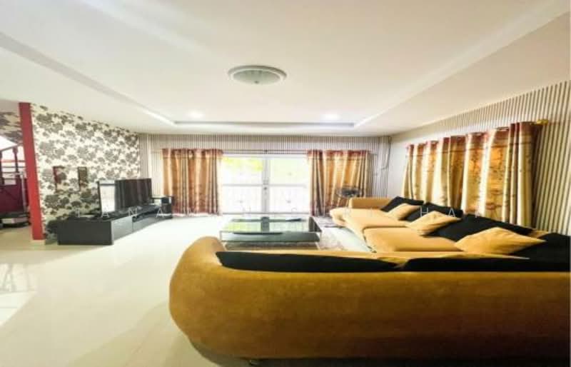 3-BR House, Chon Buri (Pattaya), Huai Kapi, Muang Chon Buri, Chon Buri (Pattaya), 3 Bedrooms, 204 sqm, Single Detached House For Sale, by Tanawan Surichai, 500268692 - DDproperty.com