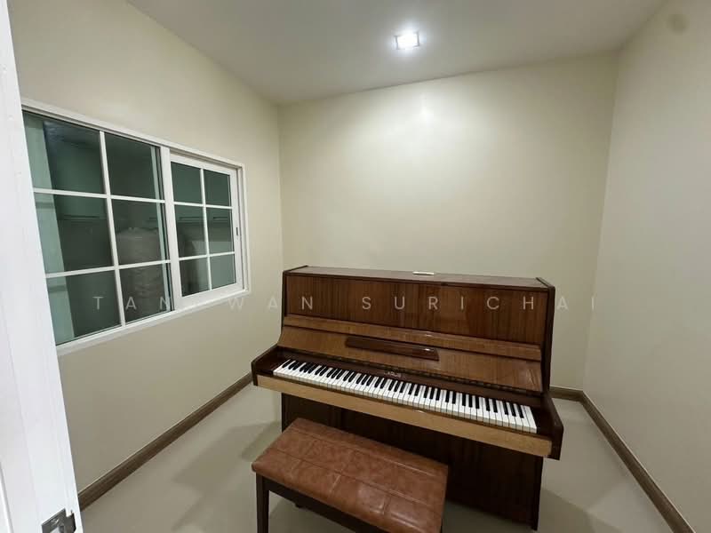 4-BR Townhouse, Chon Buri (Pattaya), Nong Pru, Bang Lamung (Pattaya), Chon Buri (Pattaya), 4 Bedrooms, 220 sqm, Townhouse For Sale, by Tanawan Surichai, 500268735 - DDproperty.com