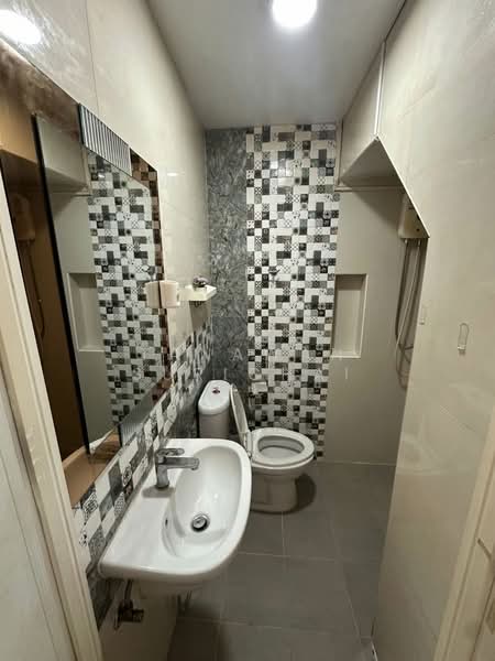 4-BR Townhouse, Chon Buri (Pattaya), Nong Pru, Bang Lamung (Pattaya), Chon Buri (Pattaya), 4 Bedrooms, 220 sqm, Townhouse For Sale, by Tanawan Surichai, 500268735 - DDproperty.com