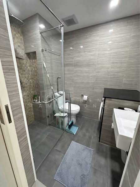 Siam Oriental Star, Chon Buri (Pattaya), Phra Tam Nak 6 Alley, Nong Pru, Bang Lamung (Pattaya), Chon Buri (Pattaya), 1 Bedroom, 30 sqm, Condo For Rent, by Vikrant Kokar, 500268747 - DDproperty.com