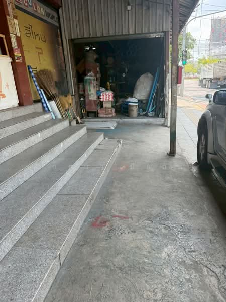 อาคารพาณิชย์ ซอยสุขุมวิท 77, Bangkok, สุขุมวิท 77 (อ่อนนุช), Prawet, Prawet, Bangkok, , 450 sqm, Shophouse For Sale, by Wasana Meetheam, 500268771 - DDproperty.com