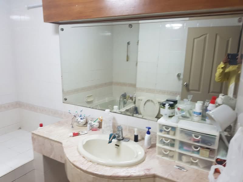 The Executive Regent, Bangkok, 2264/3 Nanglinchee Road, Chong Nonsi, Yan Nawa, Bangkok, 2 Bedrooms, 148 sqm, Condo For Sale, by Keerati Benjasupawan, 500268817 - DDproperty.com