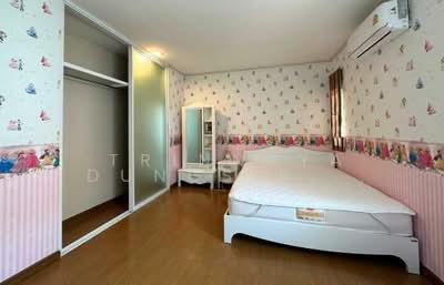 ขาย - บ้าน 4-ห้องนอน, กรุงเทพ