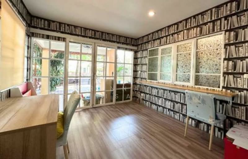 4-BR House, Bangkok, Bang Na Nuea, Bang Na, Bangkok, 4 Bedrooms, 220 sqm, Single Detached House For Sale, by Trinnaya Dungsirisangthong, 500268834 - DDproperty.com