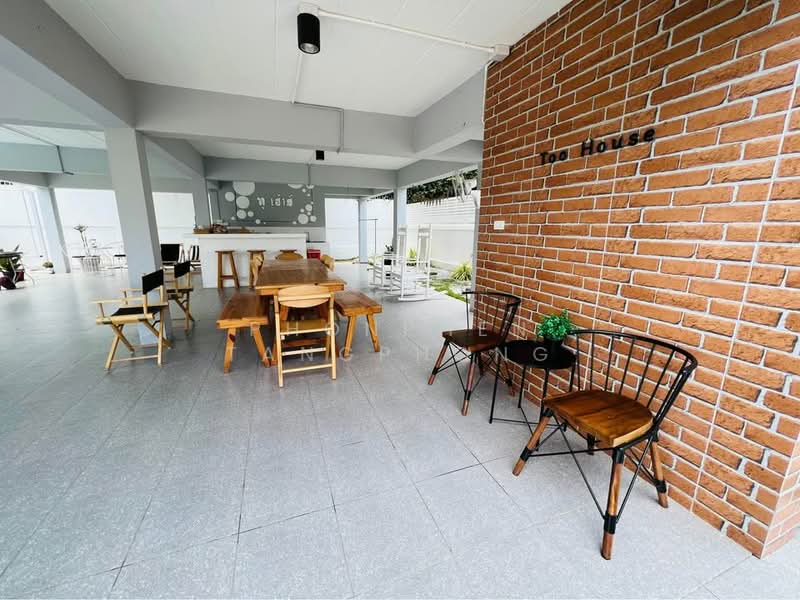 3-BR Villa, Chon Buri (Pattaya), Bang Sa-re, Sattahip, Chon Buri (Pattaya), 3 Bedrooms, 150 sqm, Villa For Sale, by Vikrant Kokar, 500268835 - DDproperty.com