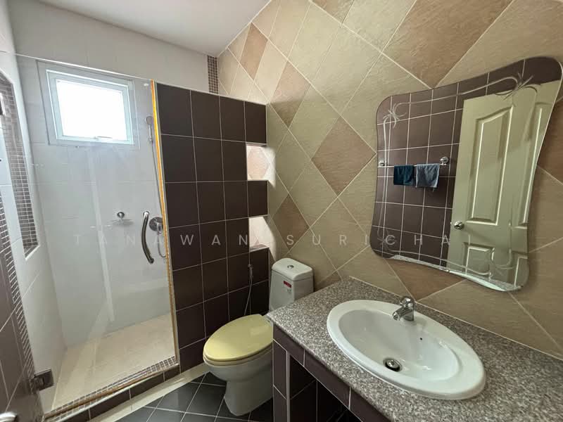 3-BR House, Chon Buri (Pattaya), Na Kloe, Bang Lamung (Pattaya), Chon Buri (Pattaya), 3 Bedrooms, 160 sqm, Single Detached House For Sale, by Tanawan Surichai, 500268838 - DDproperty.com