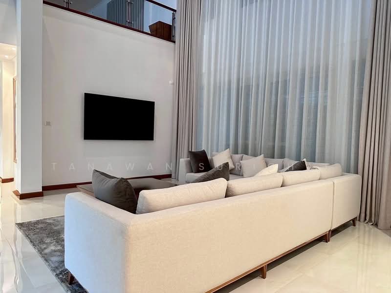 5-BR House, Chon Buri (Pattaya), Nong Pru, Bang Lamung (Pattaya), Chon Buri (Pattaya), 5 Bedrooms, 792 sqm, Single Detached House For Sale, by Tanawan Surichai, 500268847 - DDproperty.com