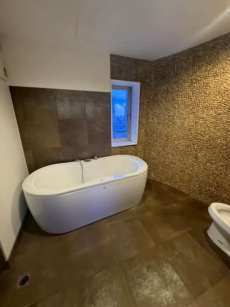 Saichol Mansion, Bangkok, 1349/1-208  Charoennakorn Road, Bang Lam Phu Lang, Khlong San, Bangkok, 4 Bedrooms, 244 sqm, Condo For Rent, by Vichai  Annavakulthorn, 500268859 - DDproperty.com