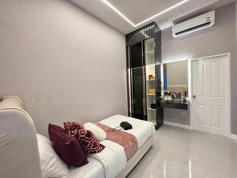 undefined, Chon Buri (Pattaya), Nong Pru, Bang Lamung (Pattaya), Chon Buri (Pattaya), 4 Bedrooms, 360 sqm, Villa For Sale, by Tanawan Surichai, 500268862 - DDproperty.com
