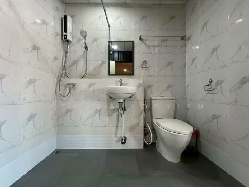 3-BR Townhouse, Bangkok, Khlong Tan Nua, Watthana, Bangkok, 3 Bedrooms, 210 sqm, Townhouse For Sale, by Suchada Yodyiem, 500268883 - DDproperty.com