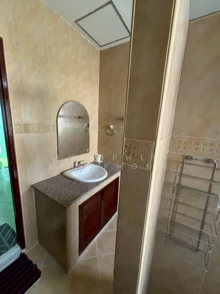 3-BR House, Chon Buri (Pattaya), Nong Pru, Bang Lamung (Pattaya), Chon Buri (Pattaya), 3 Bedrooms, 204 sqm, Single Detached House For Rent, by Phonphen Tangphong, 500268904 - DDproperty.com
