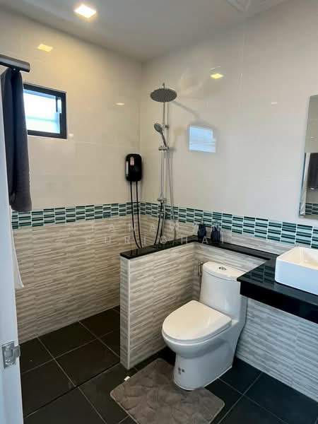 undefined, Chon Buri (Pattaya), Nong Pru, Bang Lamung (Pattaya), Chon Buri (Pattaya), 4 Bedrooms, 300 sqm, Villa For Sale, by Tanawan Surichai, 500268911 - DDproperty.com