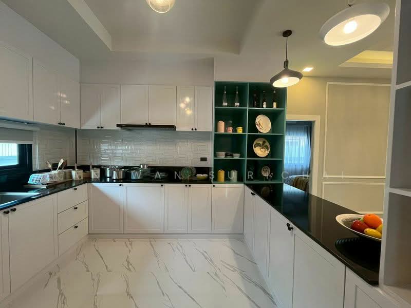 undefined, Chon Buri (Pattaya), Nong Pru, Bang Lamung (Pattaya), Chon Buri (Pattaya), 4 Bedrooms, 300 sqm, Villa For Sale, by Tanawan Surichai, 500268911 - DDproperty.com