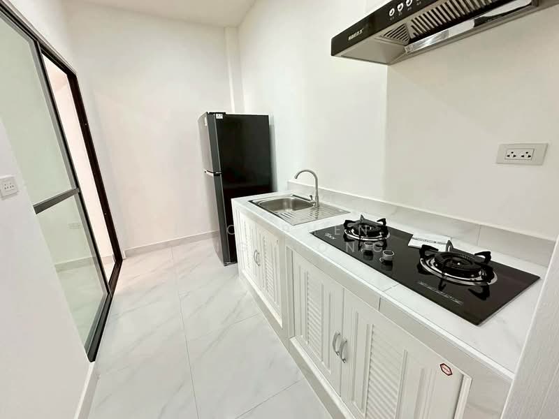 undefined, Chon Buri (Pattaya), Nong Pru, Bang Lamung (Pattaya), Chon Buri (Pattaya), 3 Bedrooms, 144 sqm, Townhouse For Rent, by Phonphen Tangphong, 500268914 - DDproperty.com