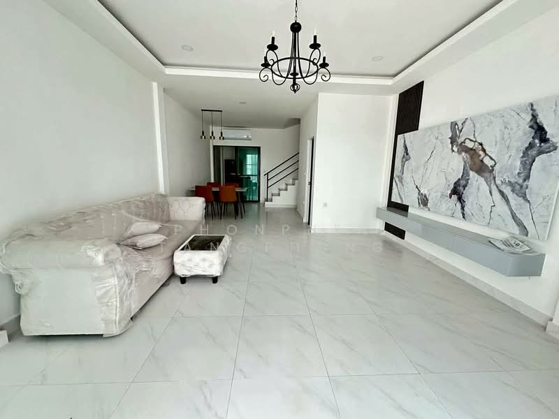 undefined, Chon Buri (Pattaya), Nong Pru, Bang Lamung (Pattaya), Chon Buri (Pattaya), 3 Bedrooms, 144 sqm, Townhouse For Rent, by Phonphen Tangphong, 500268914 - DDproperty.com