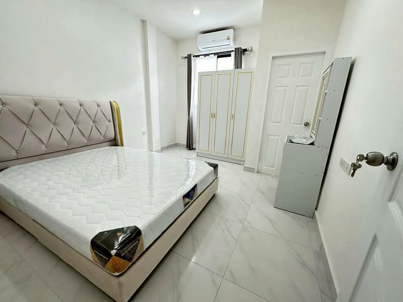 undefined, Chon Buri (Pattaya), Nong Pru, Bang Lamung (Pattaya), Chon Buri (Pattaya), 3 Bedrooms, 144 sqm, Townhouse For Rent, by Phonphen Tangphong, 500268914 - DDproperty.com