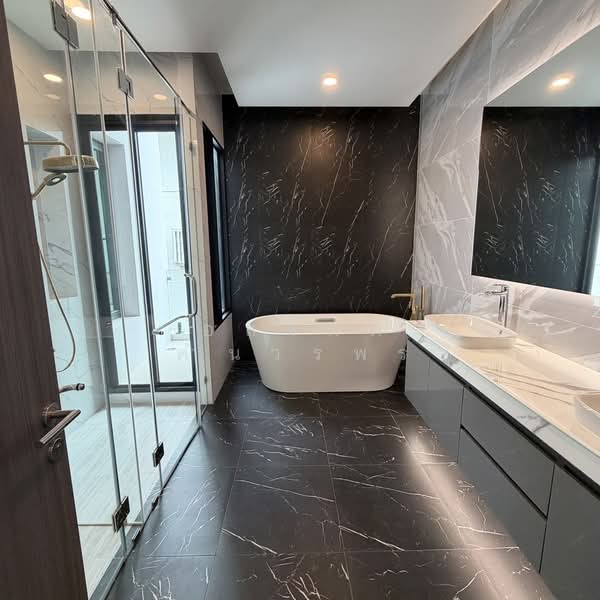 The Master Ekkamai-Ramintra, Bangkok, Soi Ramintra 39, Tha Rang, Bang Khen, Bangkok, 5 Bedrooms, 700 sqm, Single Detached House For Sale, by อลงกต คำนวรพร, 500268930 - DDproperty.com