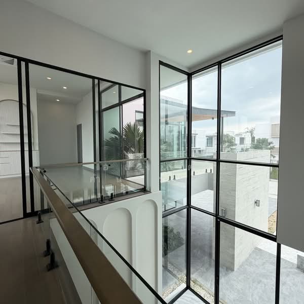 The Master Ekkamai-Ramintra, Bangkok, Soi Ramintra 39, Tha Rang, Bang Khen, Bangkok, 5 Bedrooms, 700 sqm, Single Detached House For Sale, by อลงกต คำนวรพร, 500268930 - DDproperty.com