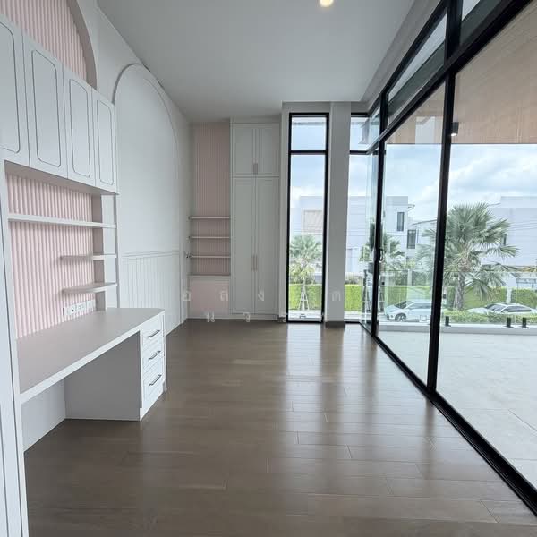 The Master Ekkamai-Ramintra, Bangkok, Soi Ramintra 39, Tha Rang, Bang Khen, Bangkok, 5 Bedrooms, 700 sqm, Single Detached House For Sale, by อลงกต คำนวรพร, 500268930 - DDproperty.com