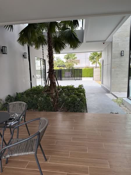 The Master Ekkamai-Ramintra, Bangkok, Soi Ramintra 39, Tha Rang, Bang Khen, Bangkok, 5 Bedrooms, 700 sqm, Single Detached House For Sale, by อลงกต คำนวรพร, 500268930 - DDproperty.com