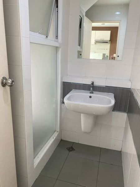 For Rent - Indy Prachauthit 90, Samut Prakan
