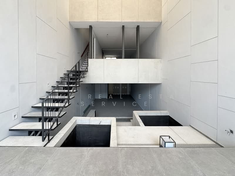 Baan Puripuri Courtyard Pattanakarn, Bangkok, Suan Luang, Suan Luang, Bangkok, 3 Bedrooms, 246 sqm, Townhouse For Sale, by HOME Real Estate Service, 500268950 - DDproperty.com