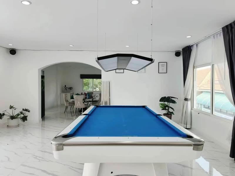 9-BR House, Chon Buri (Pattaya), Nong Pru, Bang Lamung (Pattaya), Chon Buri (Pattaya), 9 Bedrooms, 1,600 sqm, Single Detached House For Rent, by Phonphen Tangphong, 500268955 - DDproperty.com