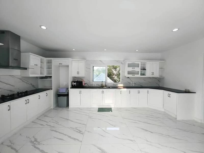 9-BR House, Chon Buri (Pattaya), Nong Pru, Bang Lamung (Pattaya), Chon Buri (Pattaya), 9 Bedrooms, 1,600 sqm, Single Detached House For Rent, by Phonphen Tangphong, 500268955 - DDproperty.com