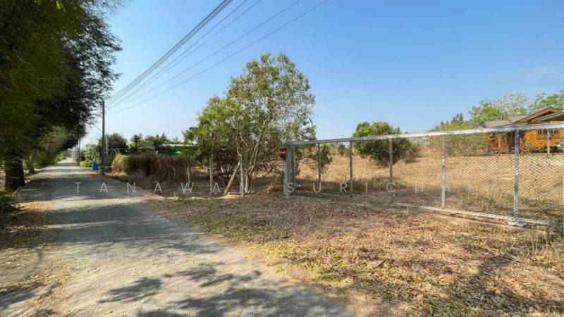 For Sale - 2-BR House, Chon Buri (Pattaya)