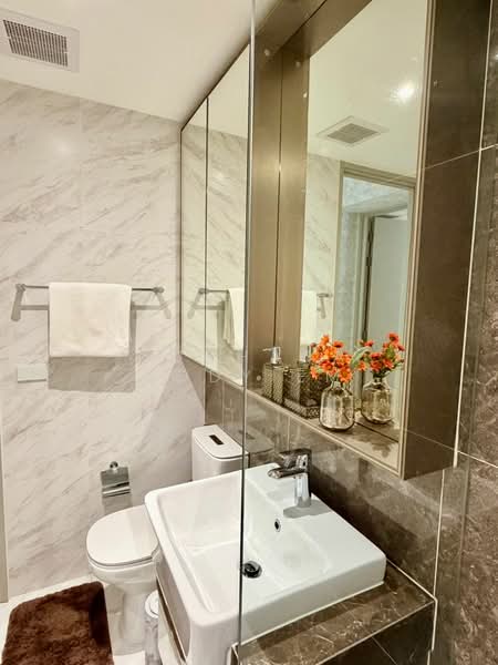 Fynn Asoke, Bangkok, 28 Sukhumvit 10 Alley, Khlong Toei, Khlong Toei, Bangkok, 2 Bedrooms, 48 sqm, Condo For Sale, by Suchada Yodyiem, 500268997 - DDproperty.com