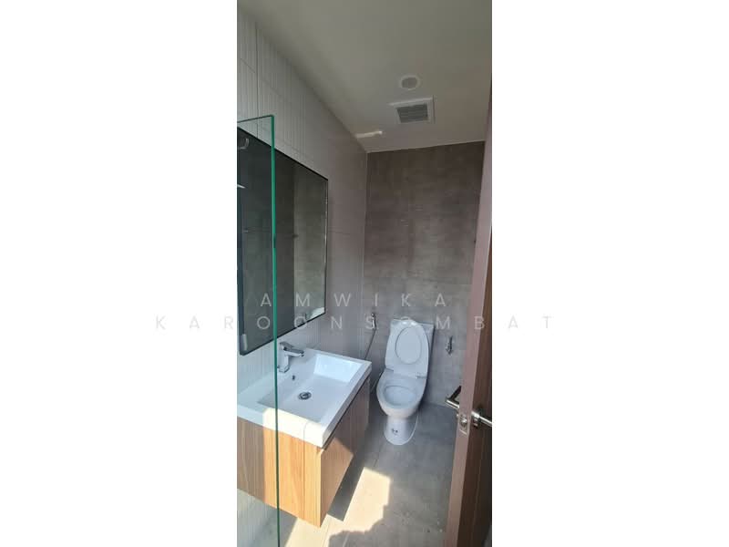 Nue Riverest Ratburana, Bangkok, Rat Burana Road, Rat Burana, Rat Burana, Bangkok, 2 Bedrooms, 47 sqm, Condo For Rent, by Amwika Karoonsombat, 500268999 - DDproperty.com