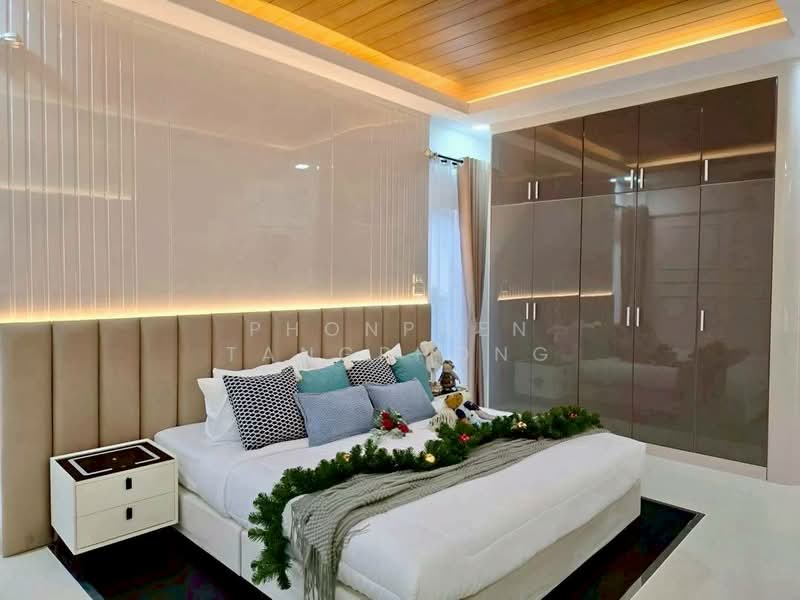 5-BR Villa, Chon Buri (Pattaya), Poong, Bang Lamung (Pattaya), Chon Buri (Pattaya), 5 Bedrooms, 496 sqm, Villa For Rent, by Phonphen Tangphong, 500269018 - DDproperty.com