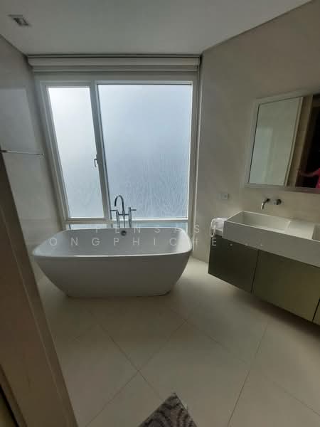 Reflection Jomtien Beach, Chon Buri (Pattaya), 15 Village No. 1 98/1, Na Chom Thian, Sattahip, Chon Buri (Pattaya), 3 Bedrooms, 214 sqm, Condo For Rent, by Pensasi Ongphichetmetha, 500269061 - DDproperty.com