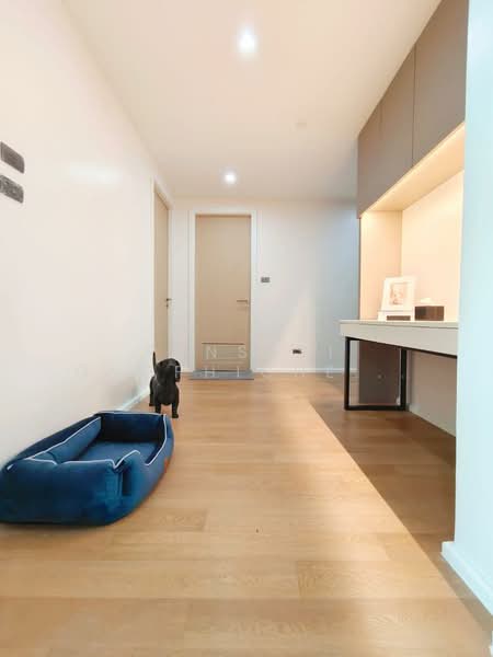 GM Residence, Bangkok, Soi Ekkamai 18, Khlong Tan Nua, Watthana, Bangkok, 3 Bedrooms, 220 sqm, Apartment For Rent, by Pensasi Ongphichetmetha, 500269068 - DDproperty.com