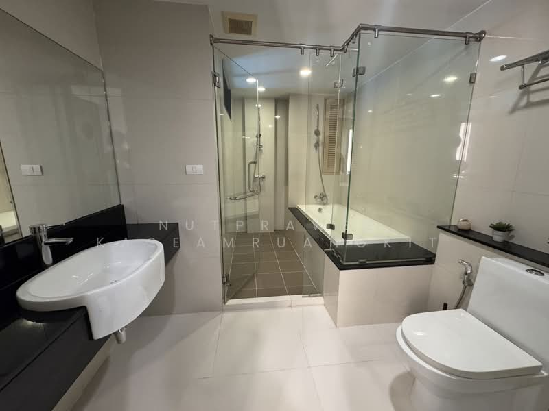 Le Cote Thonglor 8, Bangkok, Soi Thonglor 8, Khlong Tan Nua, Watthana, Bangkok, 2 Bedrooms, 102 sqm, Condo For Sale, by Nutprawee Kaseamruangkit, 500269092 - DDproperty.com