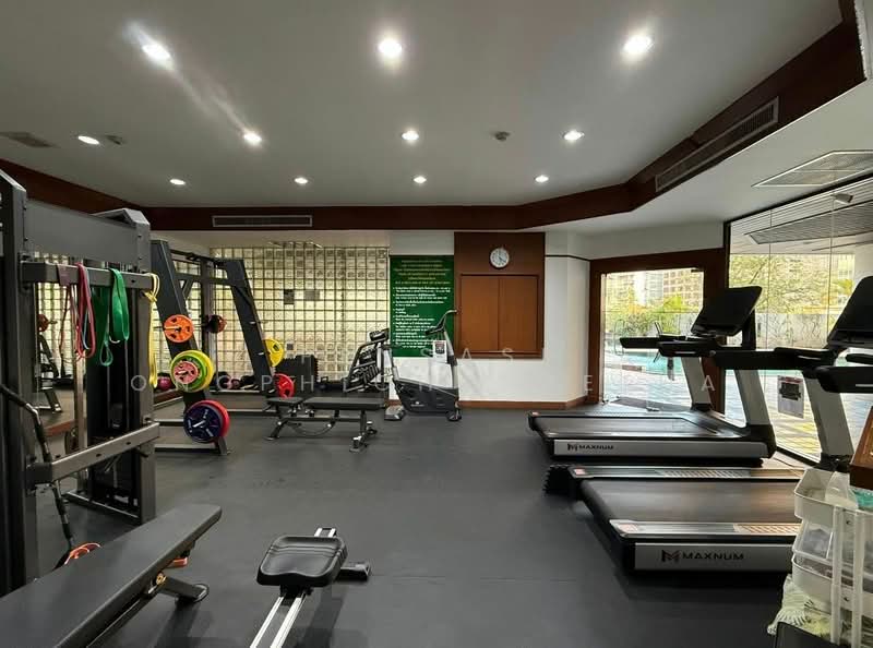 Lake Avenue Sukhumvit 16, Bangkok, Soi Sammitr Sukhumvit Road, Khlong Tan Nua, Watthana, Bangkok, 1 Bedroom, 90 sqm, Condo For Rent, by Pensasi Ongphichetmetha, 500269095 - DDproperty.com