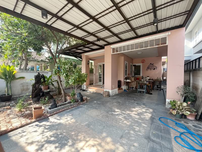 หมู่บ้าน เสนากรีนวิลล์, Pathum Thani, ลำลูกกา 11, Khu Khot, Lam Luk Ka, Pathum Thani, 3 Bedrooms, 150 sqm, Semi-Detached House (Twin House) For Sale, by คุณน้อง เกรทเทสต์, 500269099 - DDproperty.com